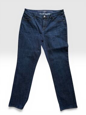 👖 NWOT Chico’s So Slimming Girlfriend Jeans | Indigo Straight Leg | Size 12